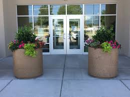 Professional Concrete Planters services - Commercial concrete contractors in DeSoto, TX specializing in concrete planters, landscaping concrete, custom planters
